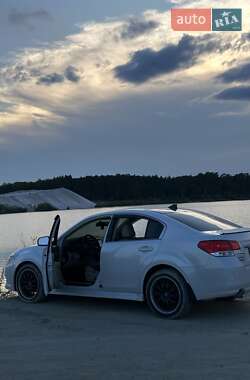 Седан Subaru Legacy 2011 в Львові