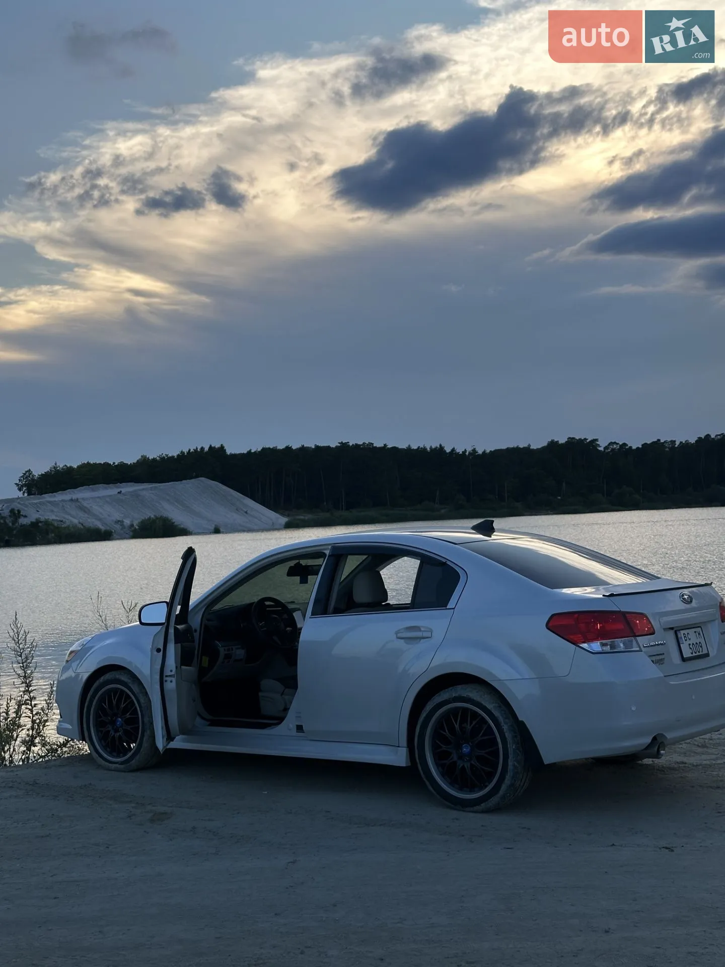 2011 Subaru Legacy - мініатюра 6