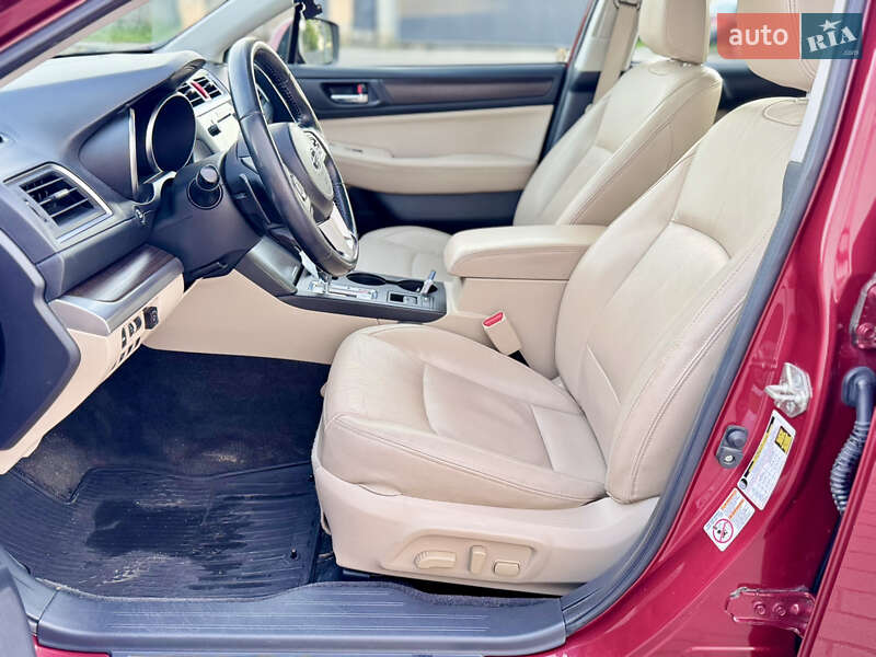 Седан Subaru Legacy 2014 в Житомире