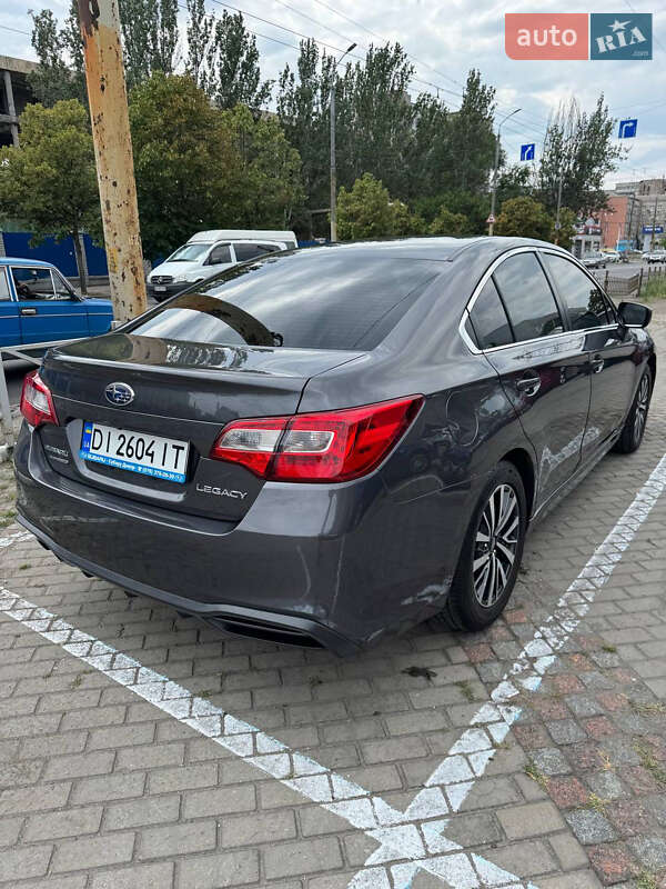Седан Subaru Legacy 2017 в Днепре
