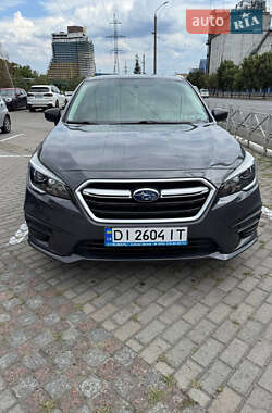 Седан Subaru Legacy 2017 в 