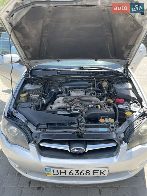 Седан Subaru Legacy 2005 в Ивано-Франковске