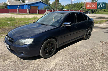 Седан Subaru Legacy 2005 в 