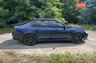 Седан Subaru Legacy 2005 в 