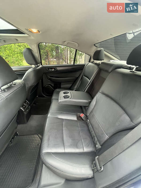 Седан Subaru Legacy 2016 в Днепре