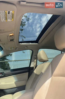 Седан Subaru Legacy 2015 в  фото 19 Седан Subaru Legacy 2015 в