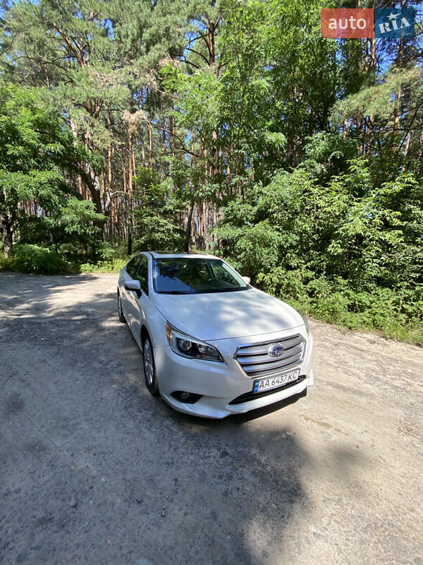 Subaru Legacy 2017