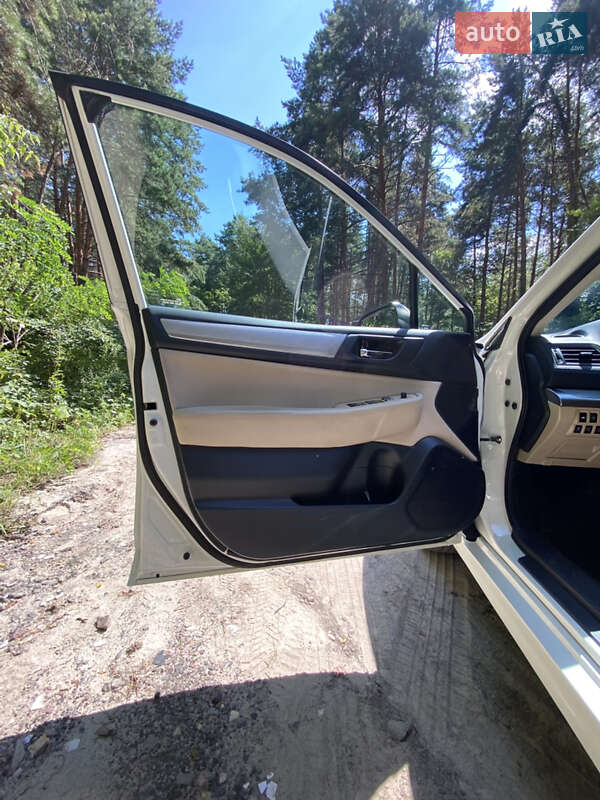 Седан Subaru Legacy 2017 в Вышгороде