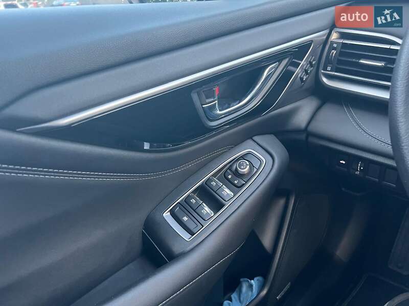 Седан Subaru Legacy 2020 в Тернополе