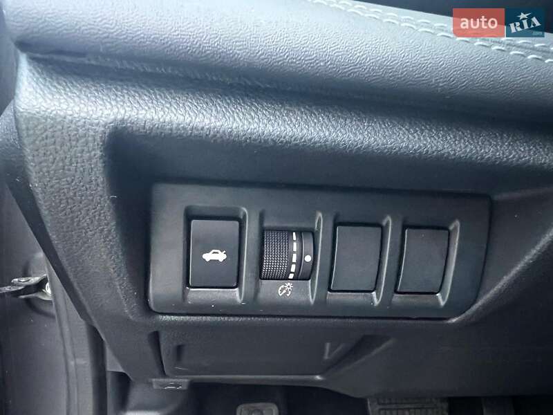 Седан Subaru Legacy 2020 в Тернополе