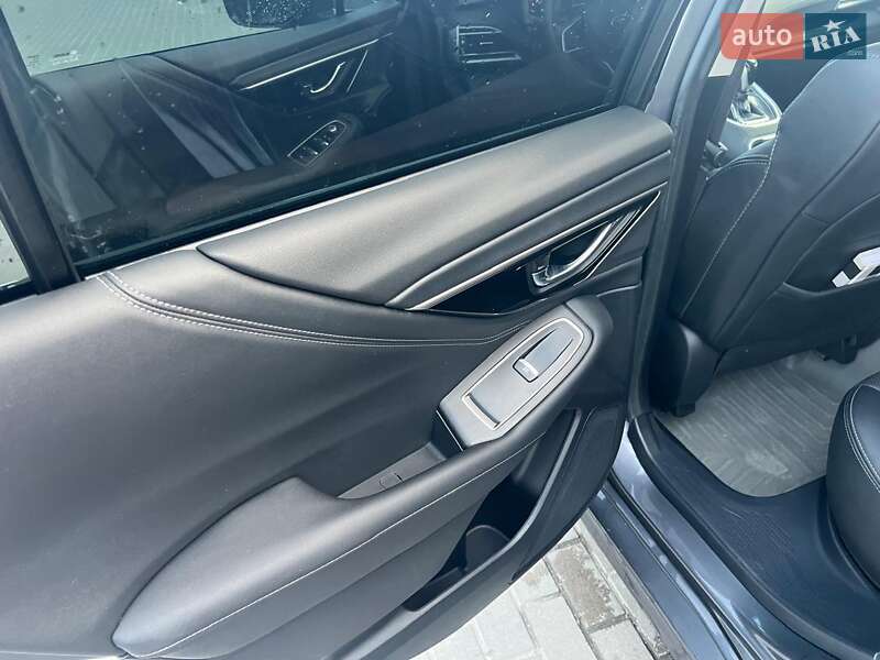 Седан Subaru Legacy 2020 в Тернополе