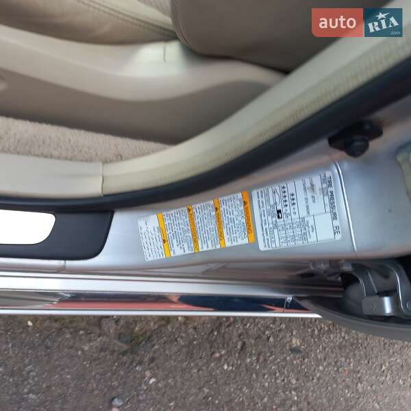 Седан Subaru Legacy 2004 в Харькове