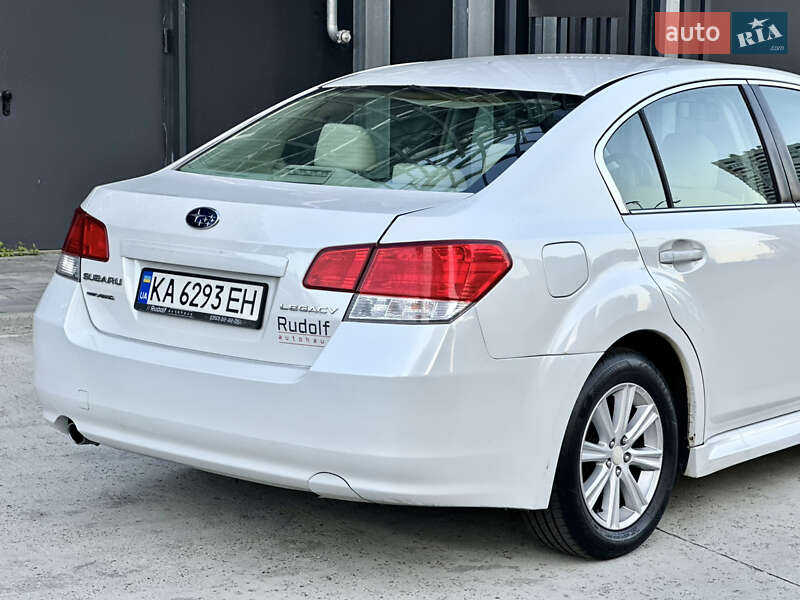 Седан Subaru Legacy 2010 в Киеве фото 10 Седан Subaru Legacy 2010 в Киеве