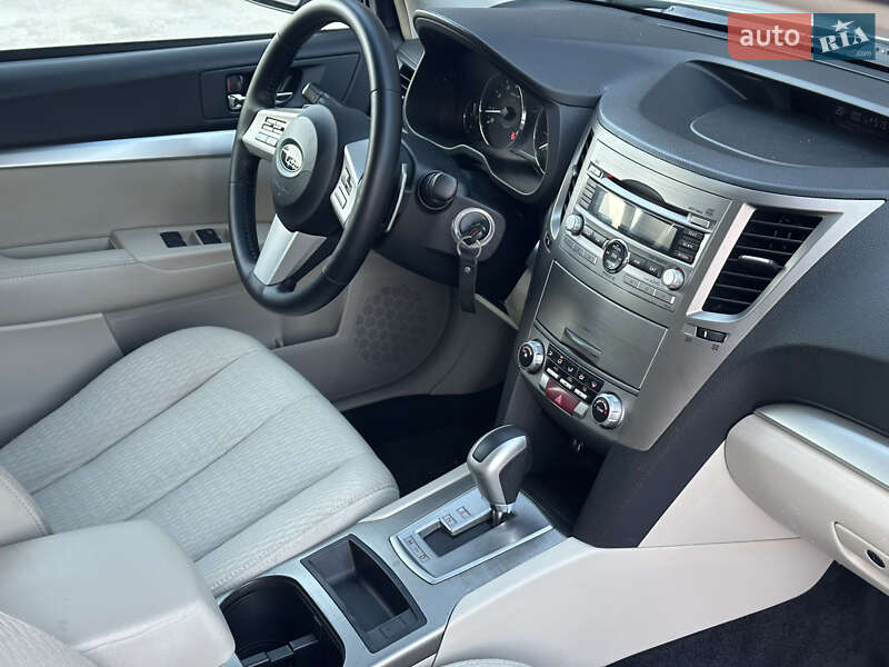Седан Subaru Legacy 2010 в Киеве фото 38 Седан Subaru Legacy 2010 в Киеве