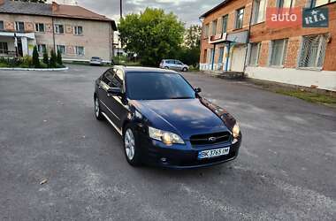 Седан Subaru Legacy 2005 в Зарічному