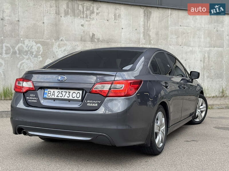 Седан Subaru Legacy 2014 в Киеве