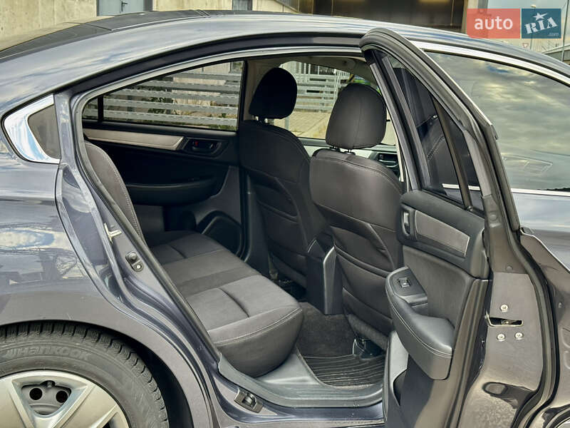 Седан Subaru Legacy 2014 в Киеве