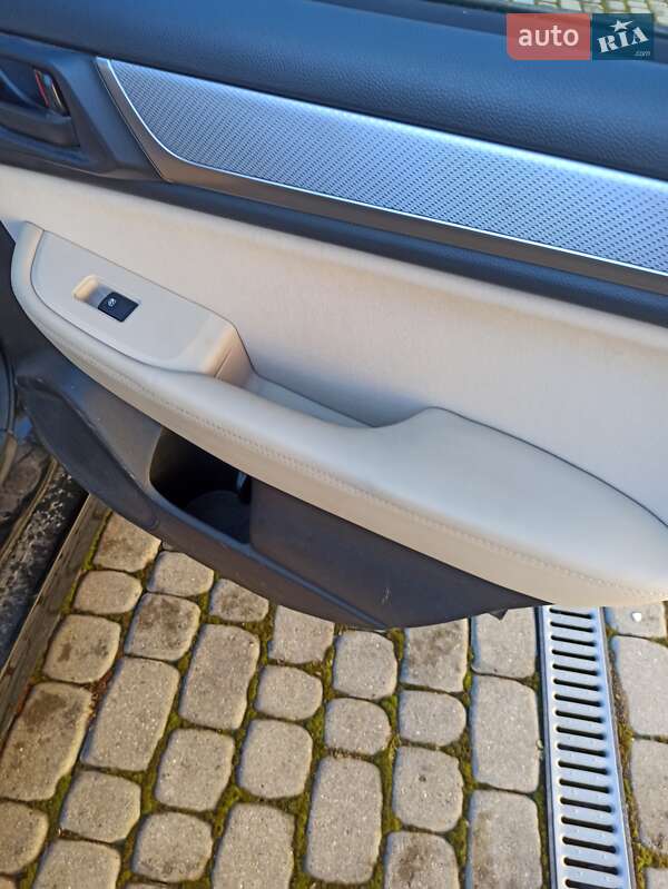 Седан Subaru Legacy 2018 в Дрогобыче