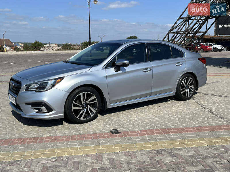Седан Subaru Legacy 2018 в Харькове