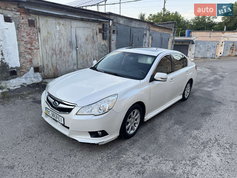 Subaru Legacy 2010