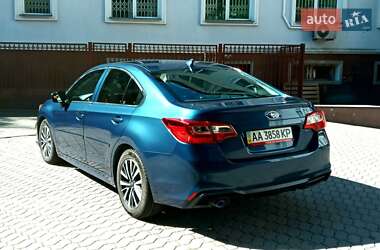 Седан Subaru Legacy 2018 в 