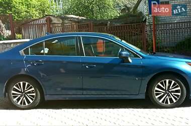 Седан Subaru Legacy 2018 в 