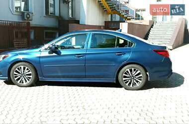 Седан Subaru Legacy 2018 в 