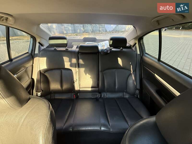 Седан Subaru Legacy 2011 в Запорожье
