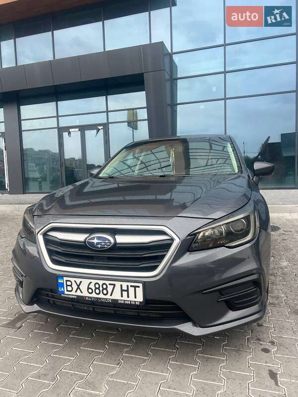 Седан Subaru Legacy 2018 в Хмельницком
