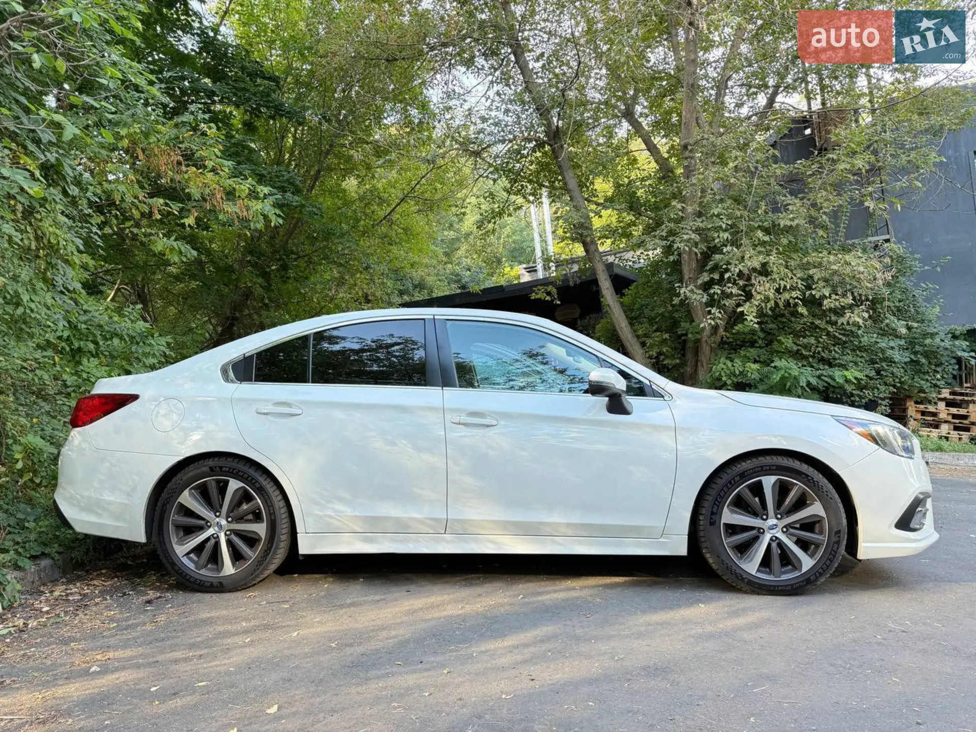 2019 Subaru Legacy - фото 1