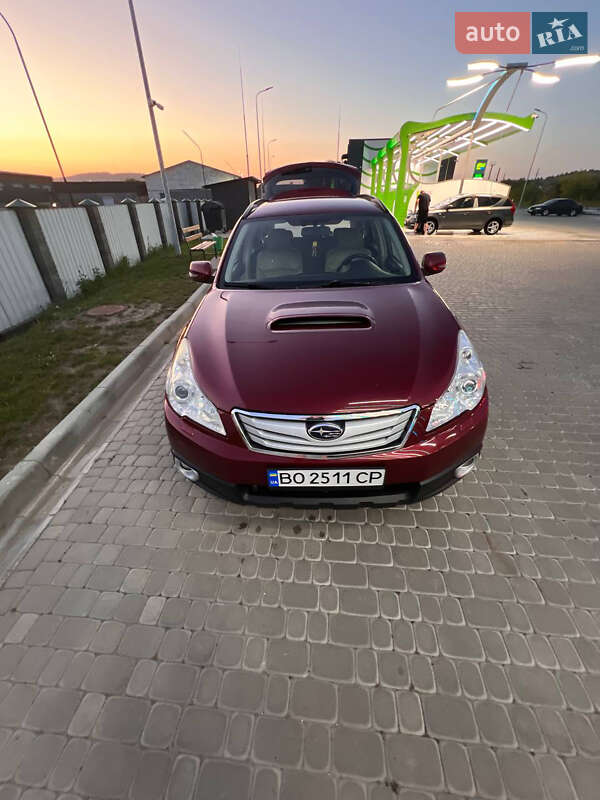 Универсал Subaru Legacy 2011 в Бережанах
