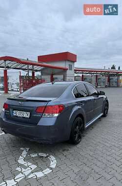 Седан Subaru Legacy 2014 в 