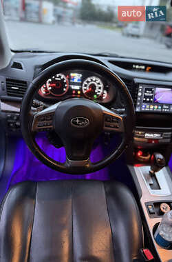 Седан Subaru Legacy 2014 в 