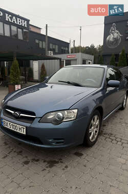 Седан Subaru Legacy 2004 в 