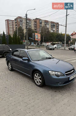 Седан Subaru Legacy 2004 в 