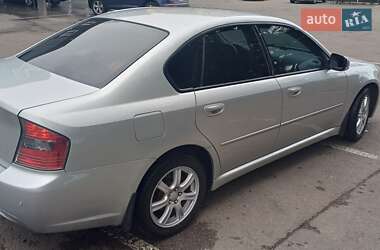 Седан Subaru Legacy 2005 в  фото 2 Седан Subaru Legacy 2005 в