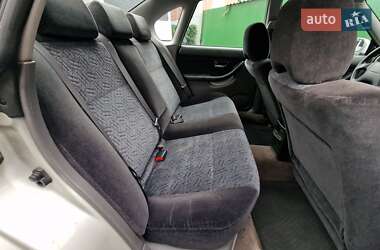 Седан Subaru Legacy 2000 в 