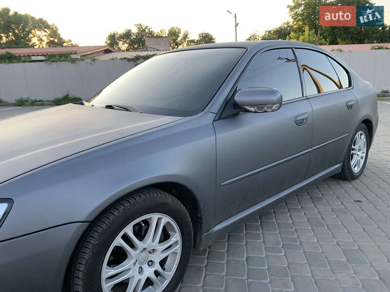 Седан Subaru Legacy 2006 в Кременчуге