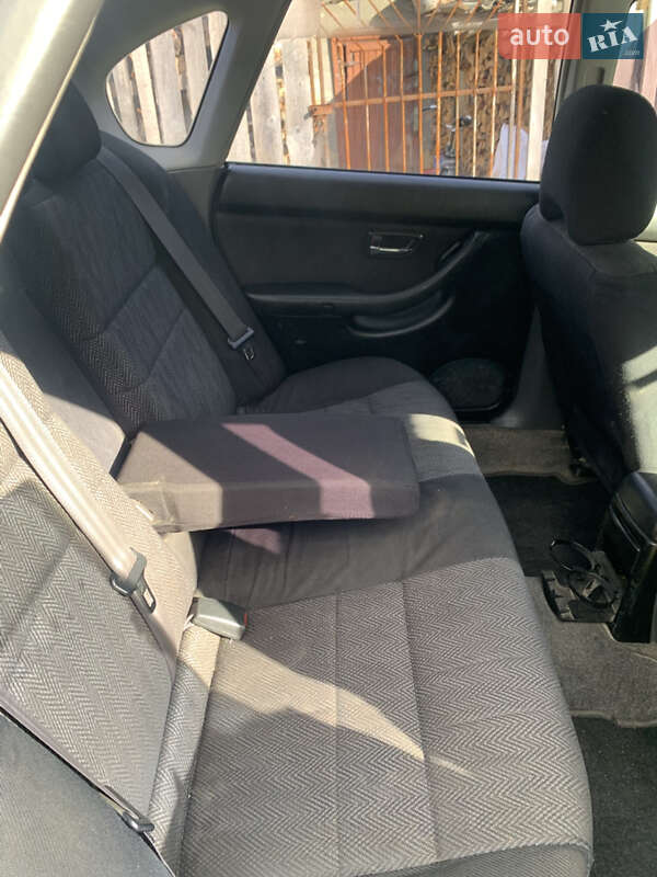 Седан Subaru Legacy 2002 в Львове фото 18 Седан Subaru Legacy 2002 в Львове