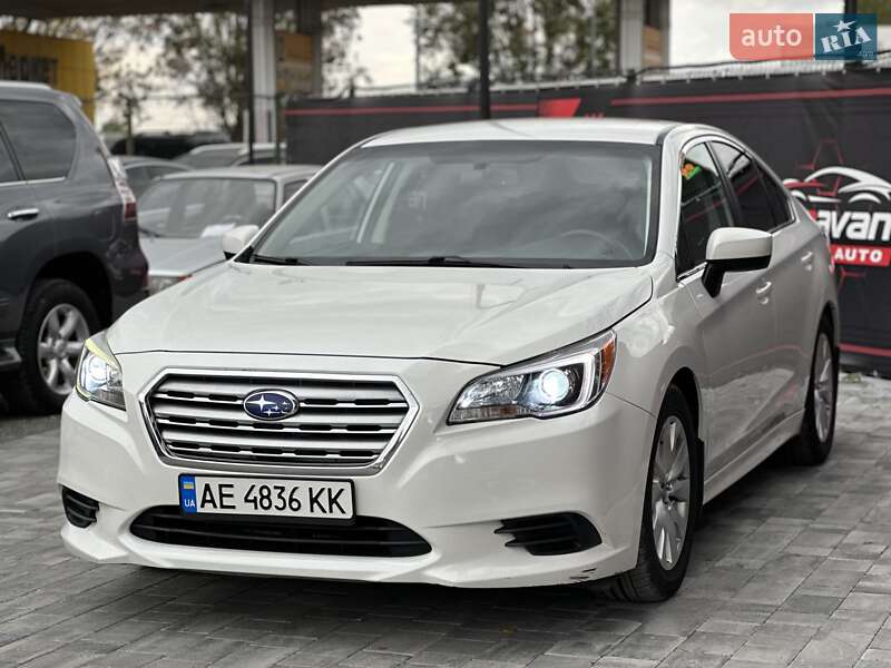 Седан Subaru Legacy 2016 в Днепре