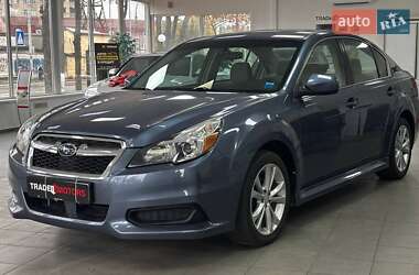 Седан Subaru Legacy 2014 в  фото 6 Седан Subaru Legacy 2014 в
