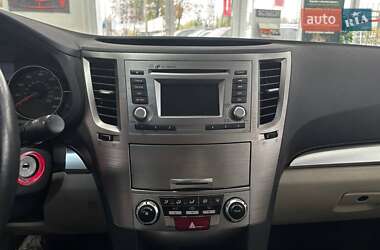 Седан Subaru Legacy 2014 в  фото 29 Седан Subaru Legacy 2014 в