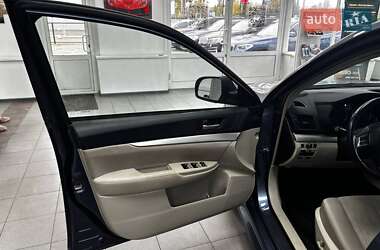 Седан Subaru Legacy 2014 в  фото 18 Седан Subaru Legacy 2014 в