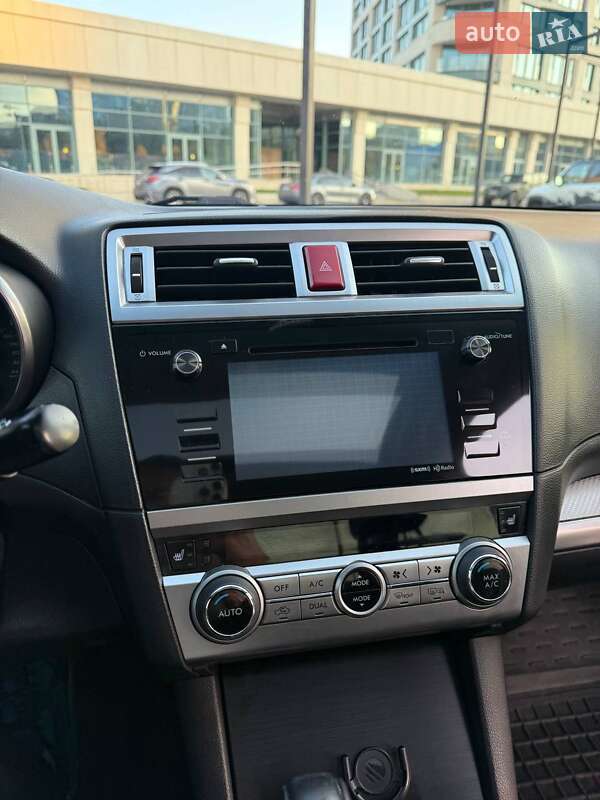 Седан Subaru Legacy 2016 в Днепре