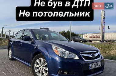 Седан Subaru Legacy 2011 в Луцке