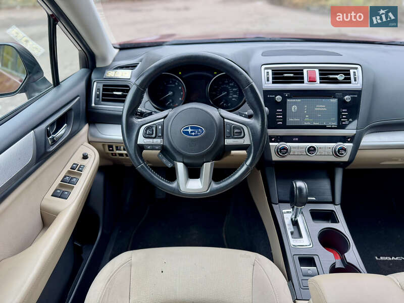 Седан Subaru Legacy 2014 в Киеве