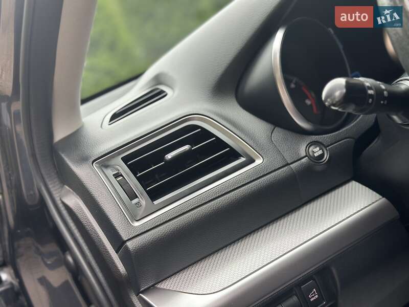 Универсал Subaru Legacy 2014 в Дрогобыче