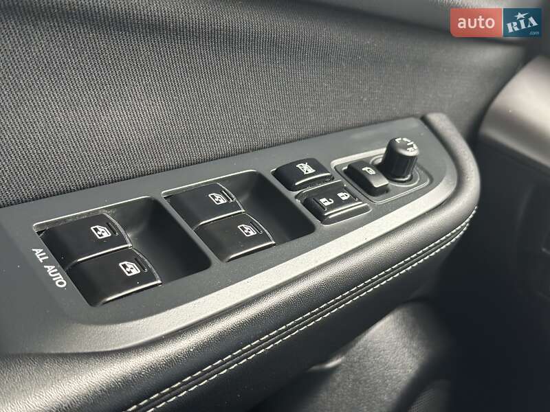 Универсал Subaru Legacy 2014 в Дрогобыче