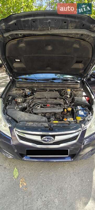 Седан Subaru Legacy 2011 в Днепре