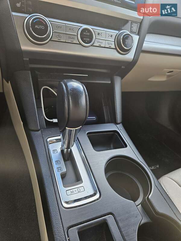 Седан Subaru Legacy 2015 в Трускавце